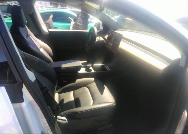 2022 TESLA MODEL Y(VIN: 7SAYGDEF2NF403797