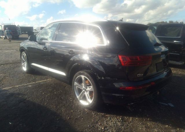 2019 AUDI Q7 VIN: WA1VAAF74KD024305