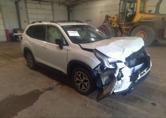 2022 SUBARU FORESTER (VIN: JF2SKAEC6NH412316)