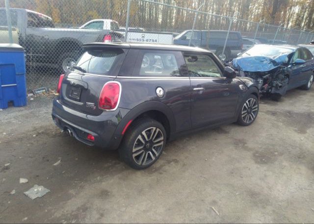 2021 MINI HARDTOP 2 DOOR(VIN: WMWXR5C06M2N51229