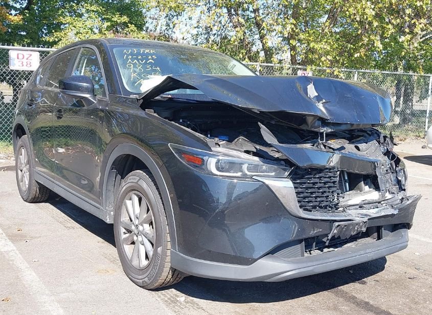 2022 MAZDA CX-5 2.5 S PREFERRED photo