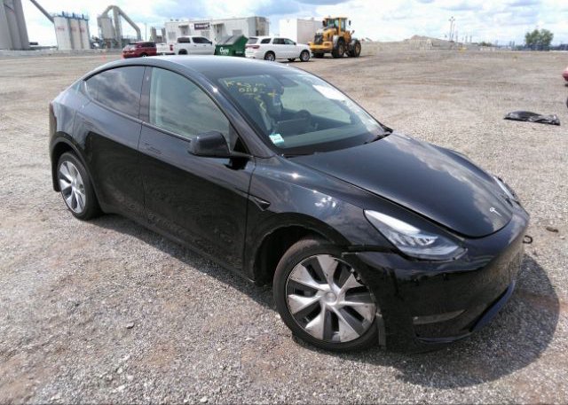 2022 TESLA MODEL Y (VIN: 7SAYGDEE5NF437286)