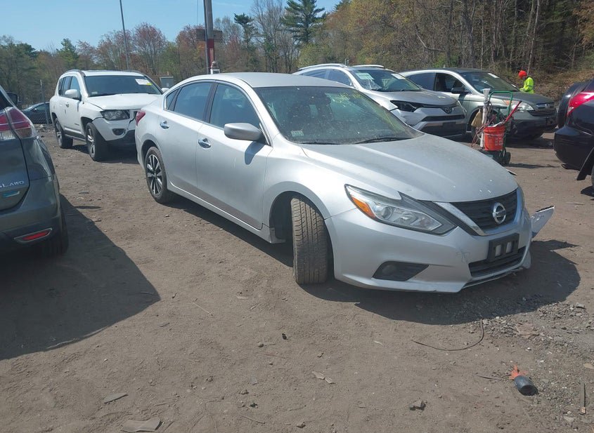 2018 Nissan Altima 2.5L photo