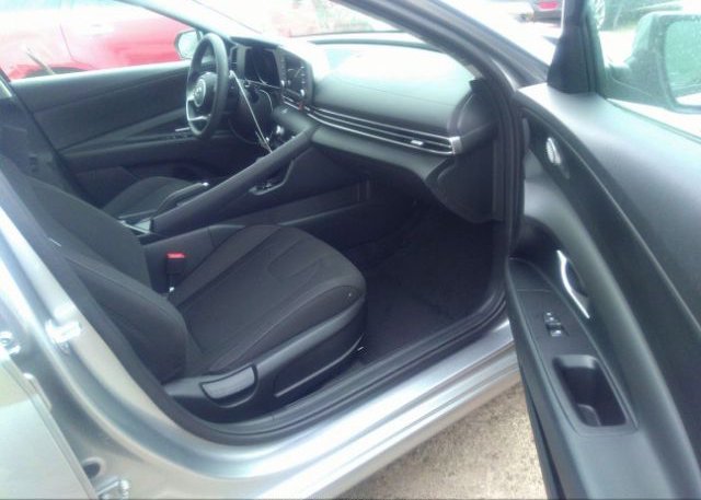 2023 HYUNDAI ELANTRA(VIN: 5NPLM4AG2PH101168