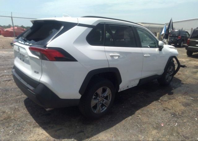 2022 TOYOTA RAV4(VIN: 2T3W1RFV5NC197587