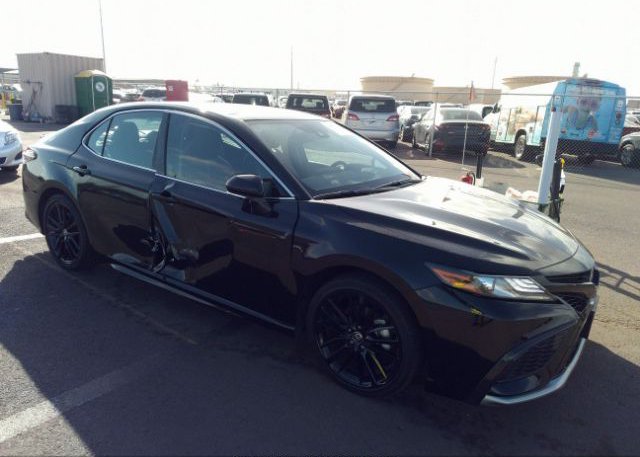 2022 TOYOTA CAMRY (VIN: 4T1K61AK4NU045113)