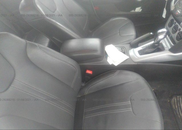 пригнать из сша 2014 FORD FOCUS 1FADP3K27EL212029