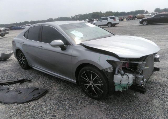 2022 TOYOTA CAMRY (VIN: 4T1G31AK7NU585148)