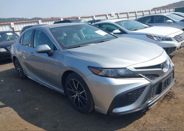 2021 TOYOTA CAMRY (VIN: 4T1G11AK4MU439097)