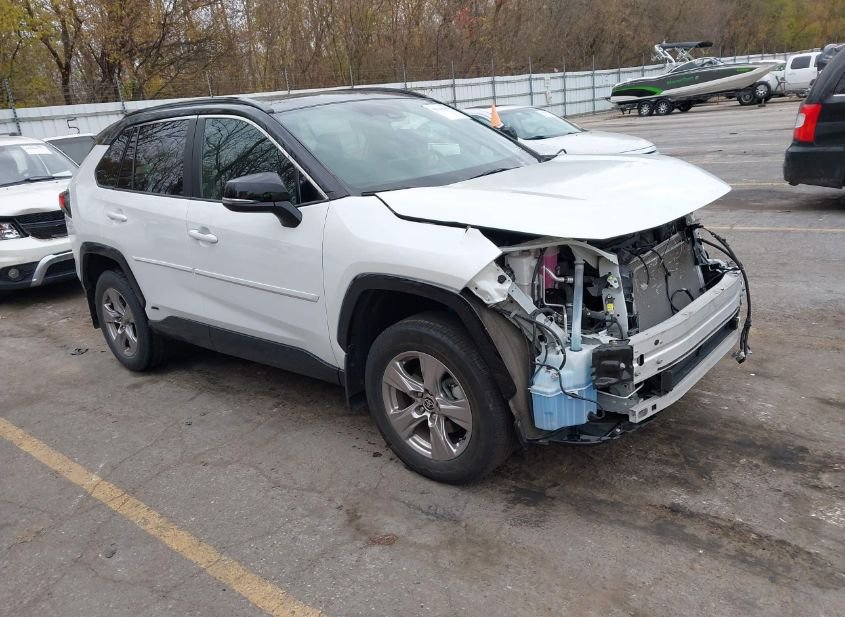 2024 TOYOTA RAV4 HYBRID XSE photo