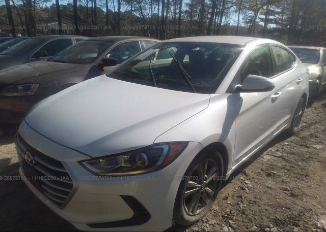 из сша 2017 HYUNDAI ELANTRA 5NPD84LF2HH124884