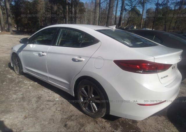 купить 2017 HYUNDAI ELANTRA 5NPD84LF2HH124884