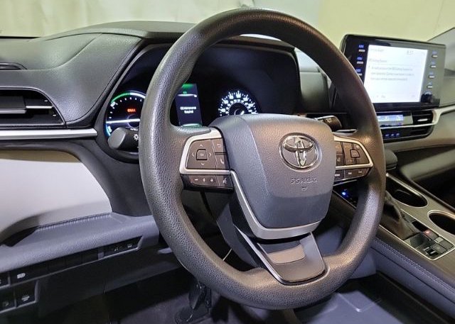 2021 TOYOTA SIENNA LE(VIN: 5TDKSKFC3MS022044