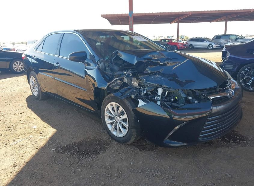 2016 TOYOTA CAMRY LE photo