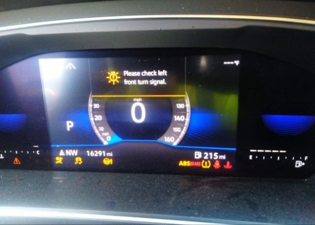 2022 VOLKSWAGEN TIGUAN(VIN: 3VV2B7AX2NM032011