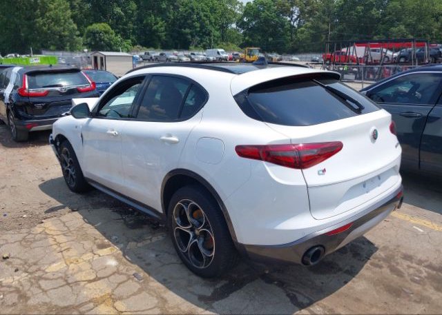 2023 ALFA ROMEO STELVIO(VIN: ZASPAKBN1P7D51203
