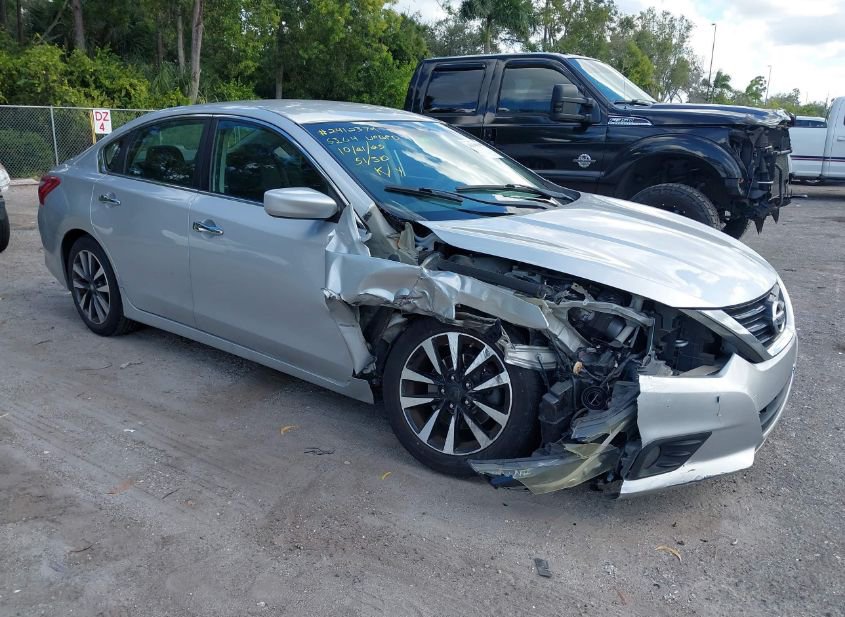 2018 NISSAN ALTIMA 2.5 SV photo