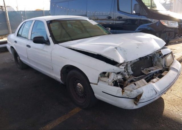 2FAFP71W7YX176063 2000 FORD CROWN VICTORIA POLICE PKG