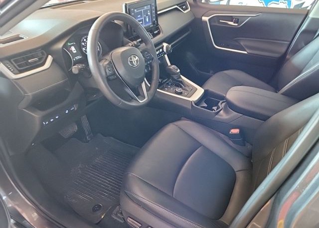 2021 TOYOTA RAV4(VIN: 4T3B6RFV4MU032319