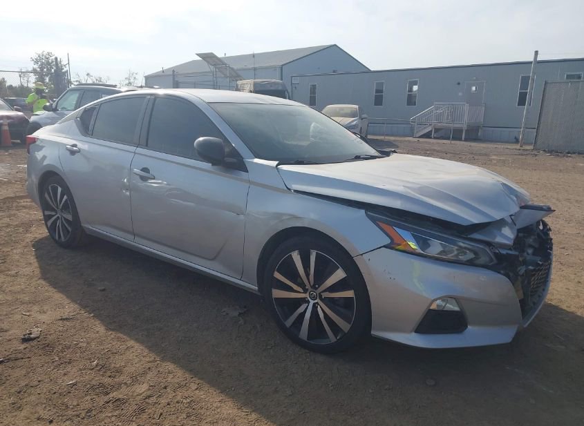 2019 NISSAN ALTIMA 2.5 SR photo