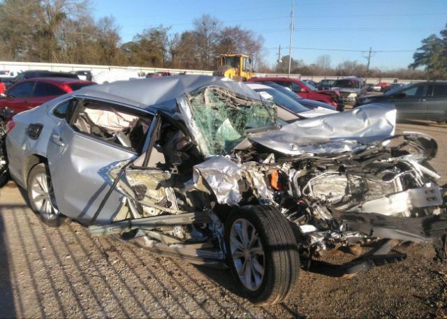 2021 CHEVROLET MALIBU (VIN: 1G1ZD5ST8MF077730)