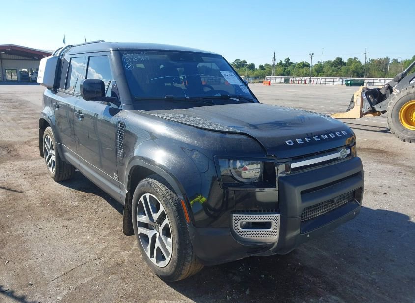 2020 LAND ROVER DEFENDER 110 HSE photo