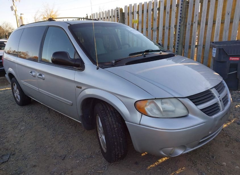 2007 DODGE GRAND CARAVAN SXT photo