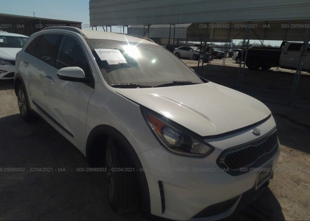 KNDCB3LC6J5211402 2018 KIA NIRO