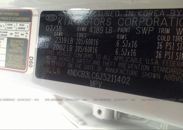 KNDCB3LC6J5211402 2018 KIA NIRO