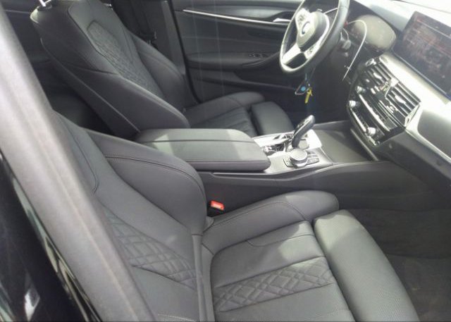 2021 BMW 5 SERIES(VIN: WBA53BJ09MWW91682