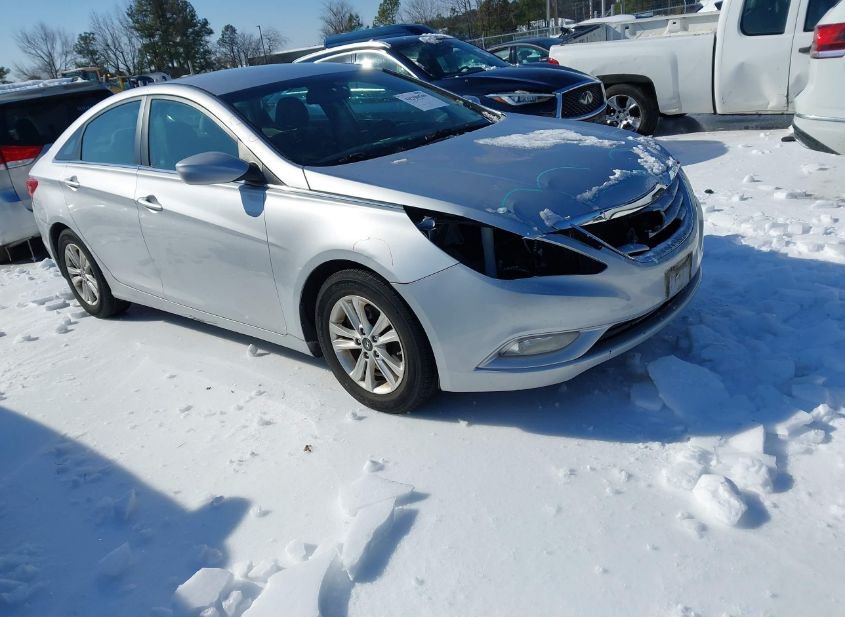 2013 HYUNDAI SONATA GLS photo