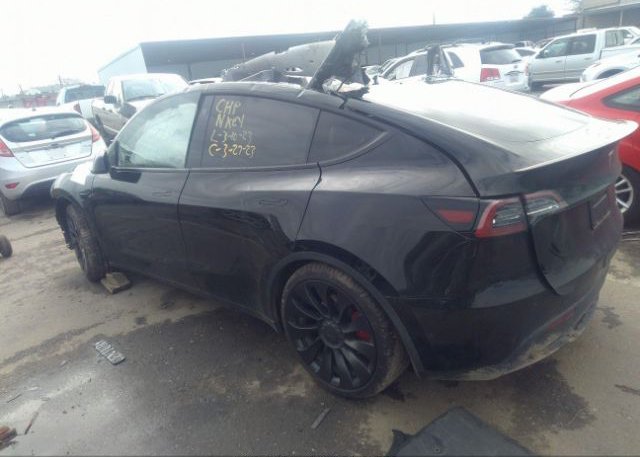 2023 TESLA MODEL Y(VIN: 7SAYGDEF0PF601992