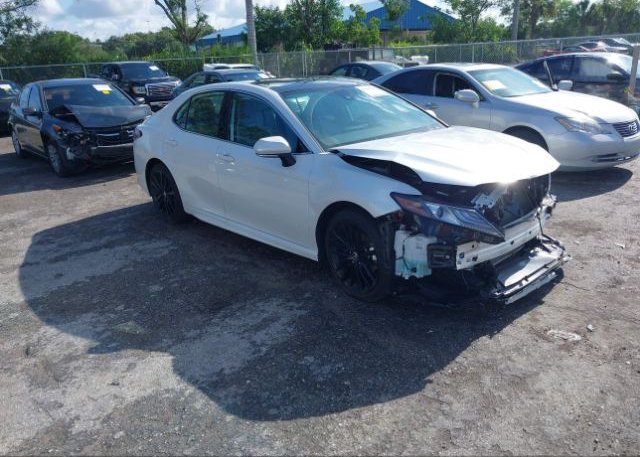 2021 TOYOTA CAMRY (VIN: 4T1K61AK6MU567028)