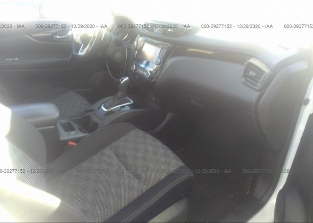 пригнать из сша 2017 NISSAN ROGUE SPORT JN1BJ1CP8HW012686