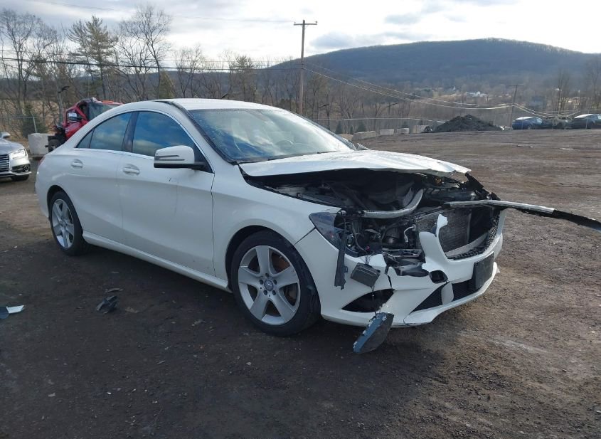 2015 MERCEDES-BENZ CLA 250 4MATIC photo