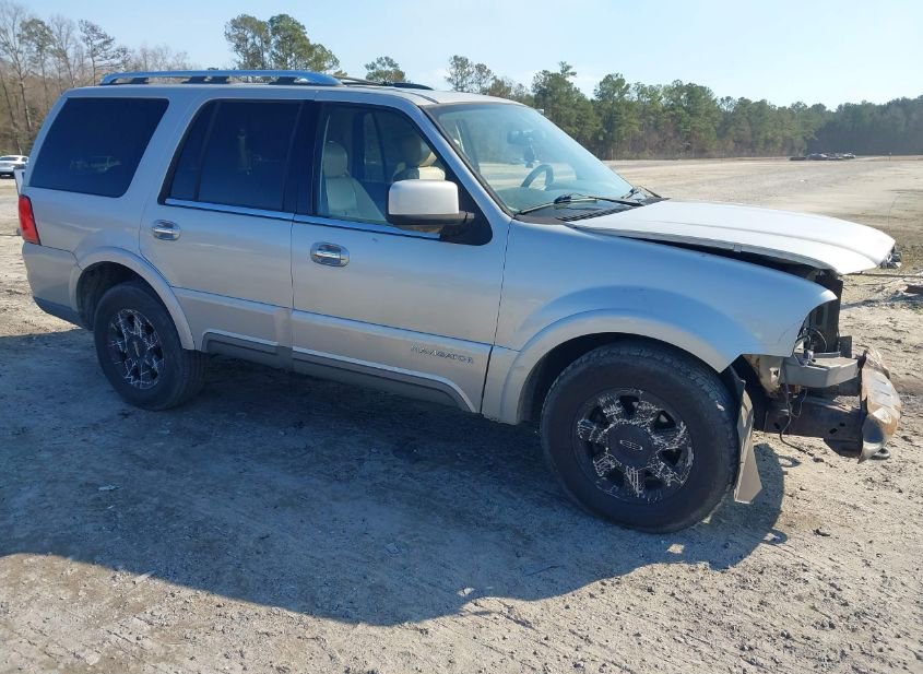 2003 LINCOLN NAVIGATOR photo