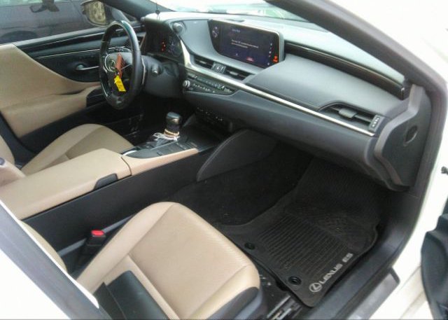 2021 LEXUS ES(VIN: 58AD11D17MU006520