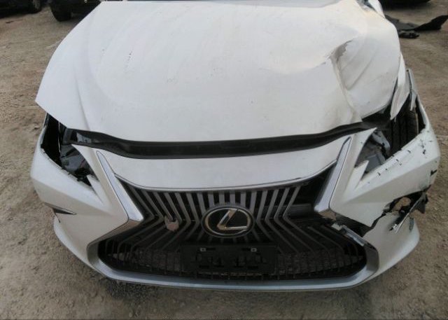 2021 LEXUS ES(VIN: 58AD11D17MU006520