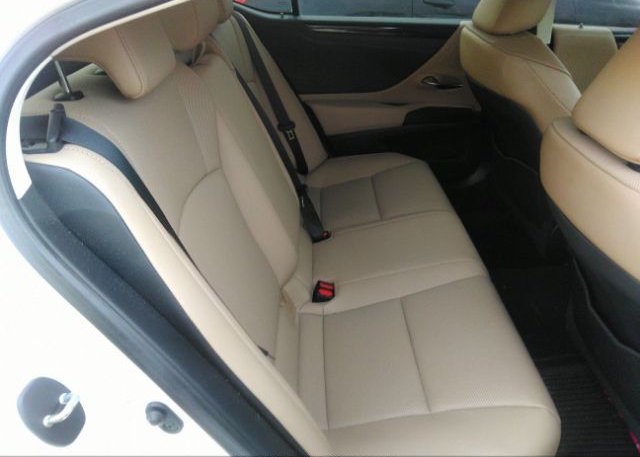 2021 LEXUS ES(VIN: 58AD11D17MU006520