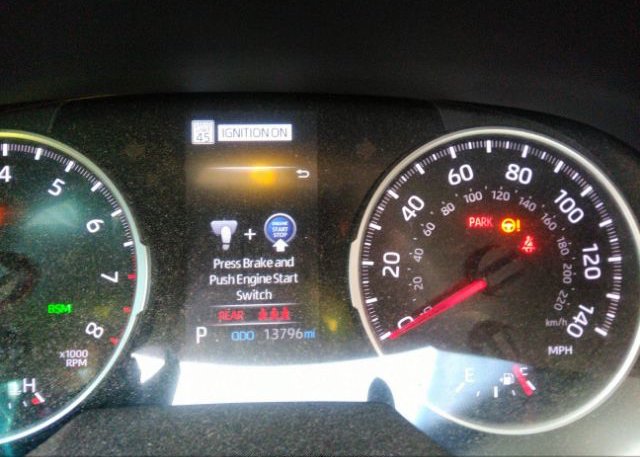 2022 TOYOTA RAV4(VIN: 2T3W1RFV3NC195272