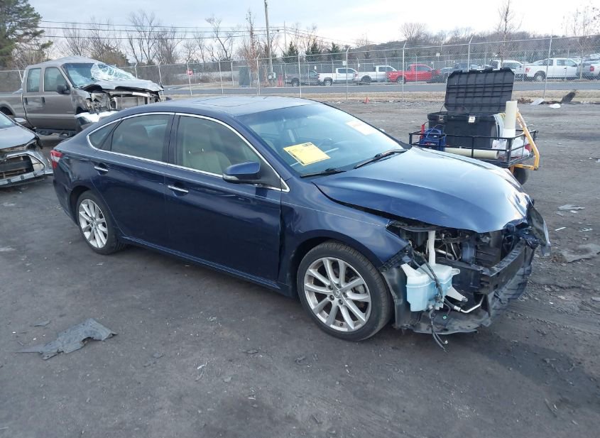 2013 TOYOTA AVALON LIMITED photo