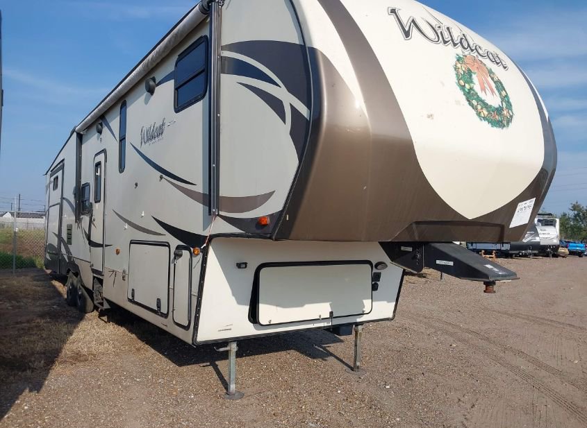 2017 FOREST RIVER WILDCAT photo