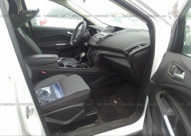 пригнать из сша 2018 FORD ESCAPE 1FMCU9GDXJUC37485