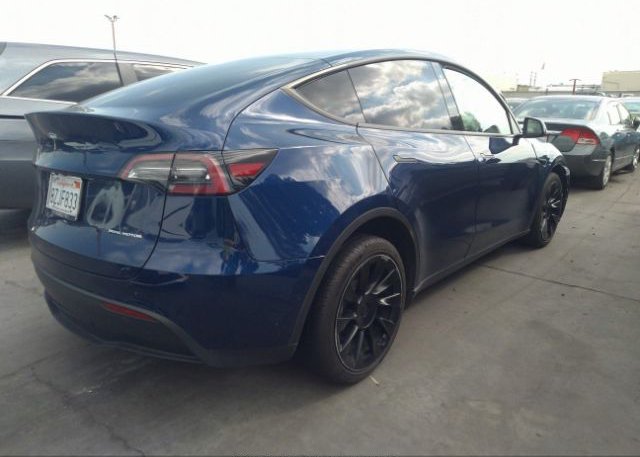 2021 TESLA MODEL Y(VIN: 5YJYGAEE0MF270197