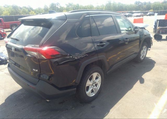 2021 TOYOTA RAV4(VIN: 2T3W1RFV3MW111481