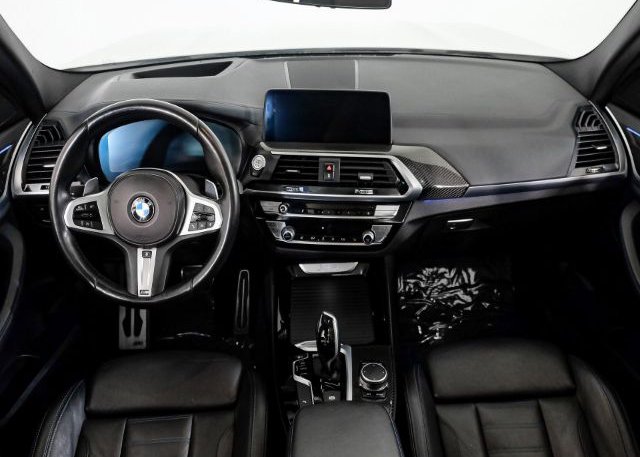 2020 BMW X3 VIN: 5UXTY3C0XLLE54747