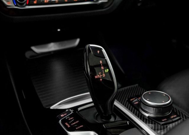 2020 BMW X3 VIN: 5UXTY3C0XLLE54747