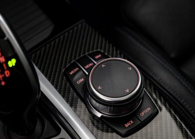 2020 BMW X3 VIN: 5UXTY3C0XLLE54747