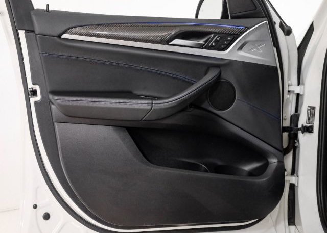 2020 BMW X3 VIN: 5UXTY3C0XLLE54747