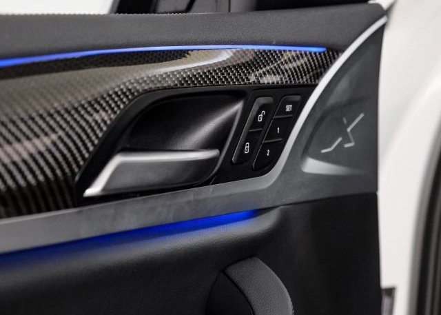 2020 BMW X3 VIN: 5UXTY3C0XLLE54747
